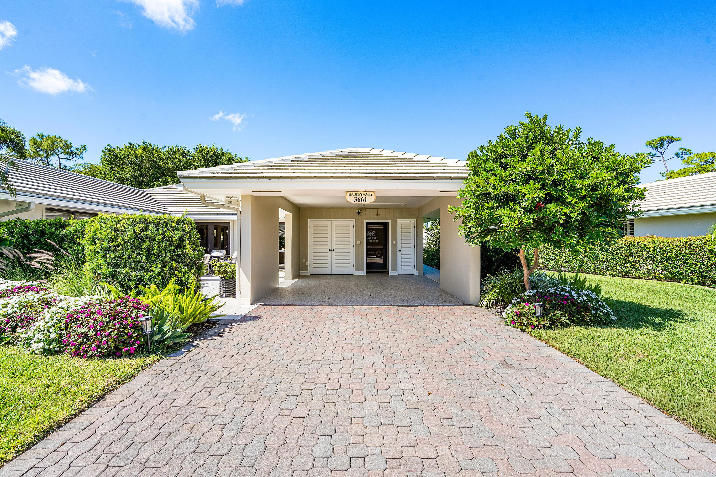 Carport