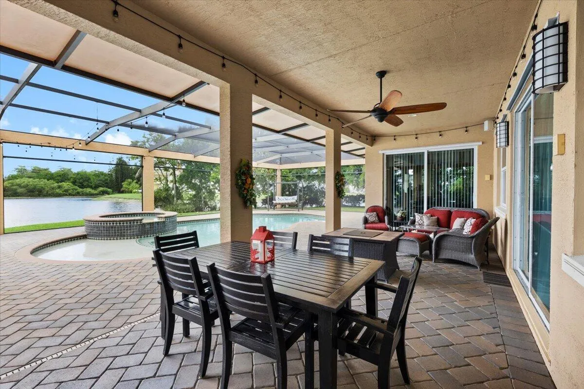 COVERED PATIO