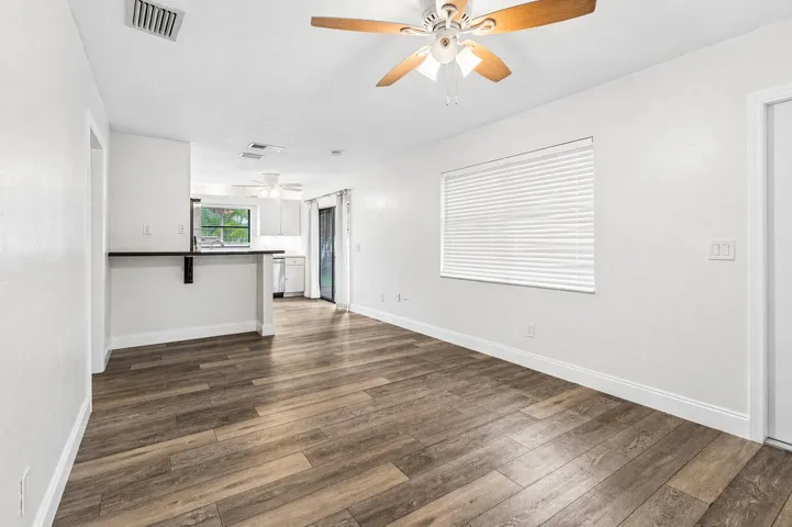 Secondary Living Room