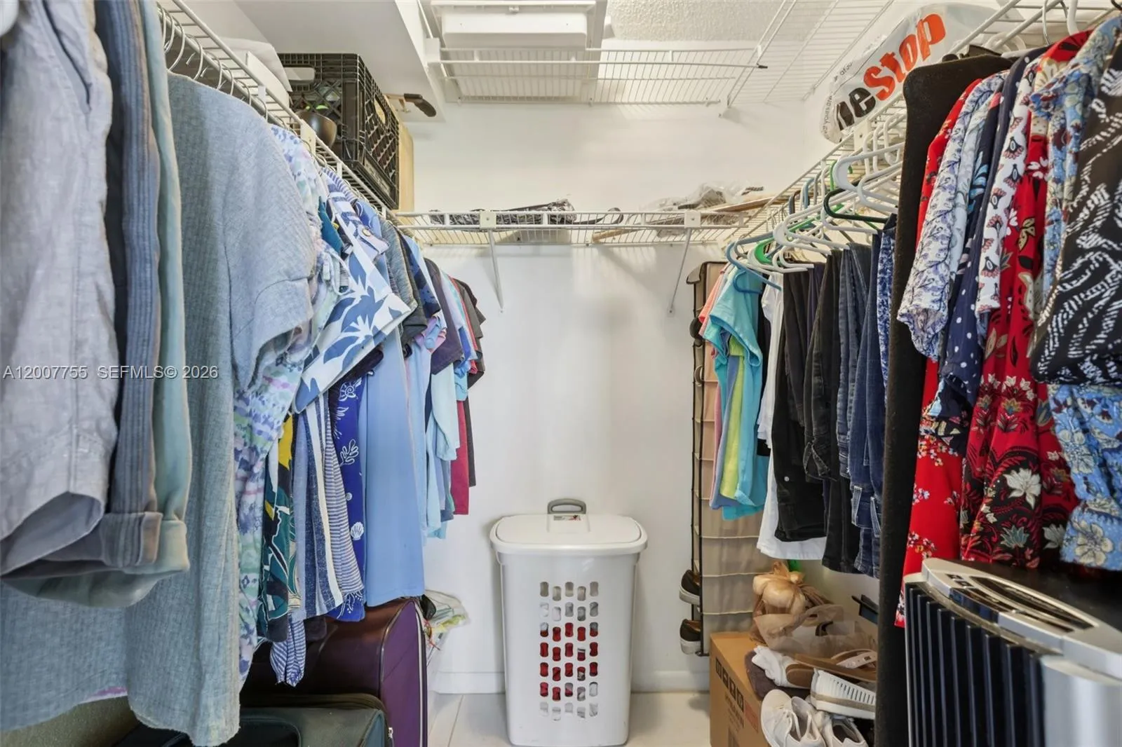 Walk-in closet
