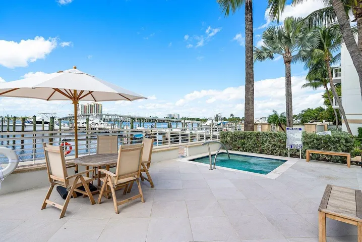 015-184LakeDrive-PalmBeachShores-FL-3340
