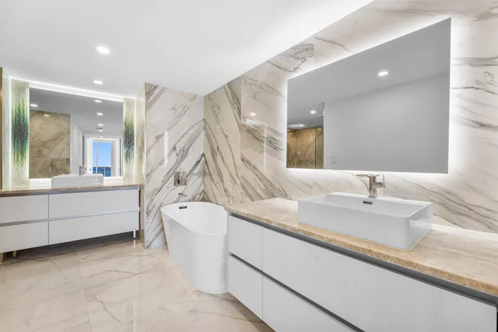 020-700SouthOceanBoulevard-BocaRaton-FL-