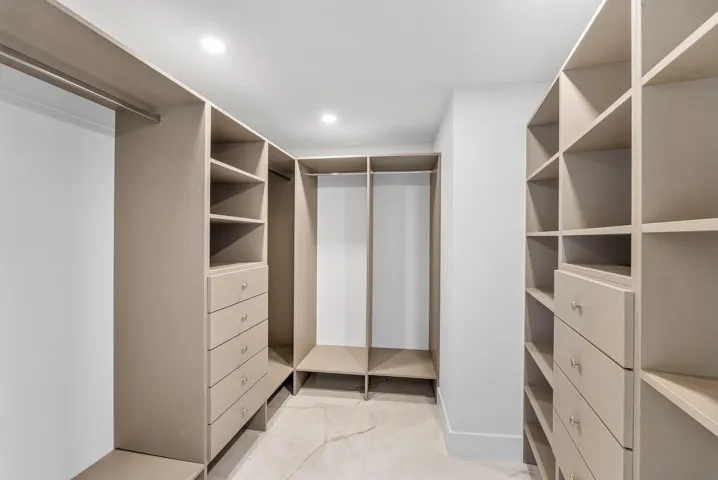 018-700SouthOceanBoulevard-BocaRaton-FL-