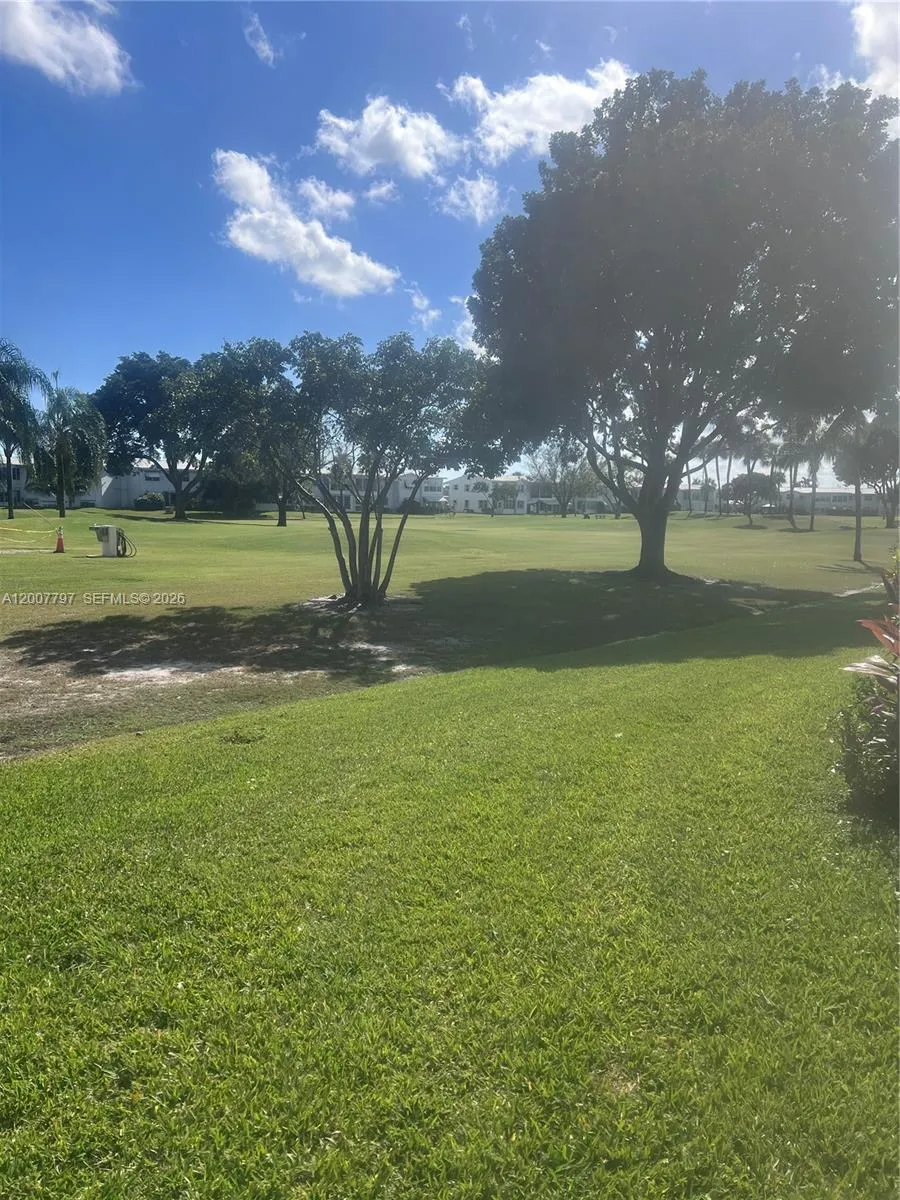 golf course 9 hole