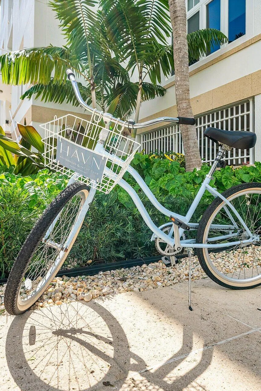 027-184LakeDrive-PalmBeachShores-FL-3340