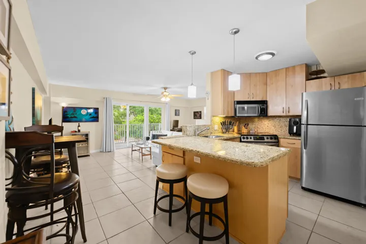 Kitchen/dining