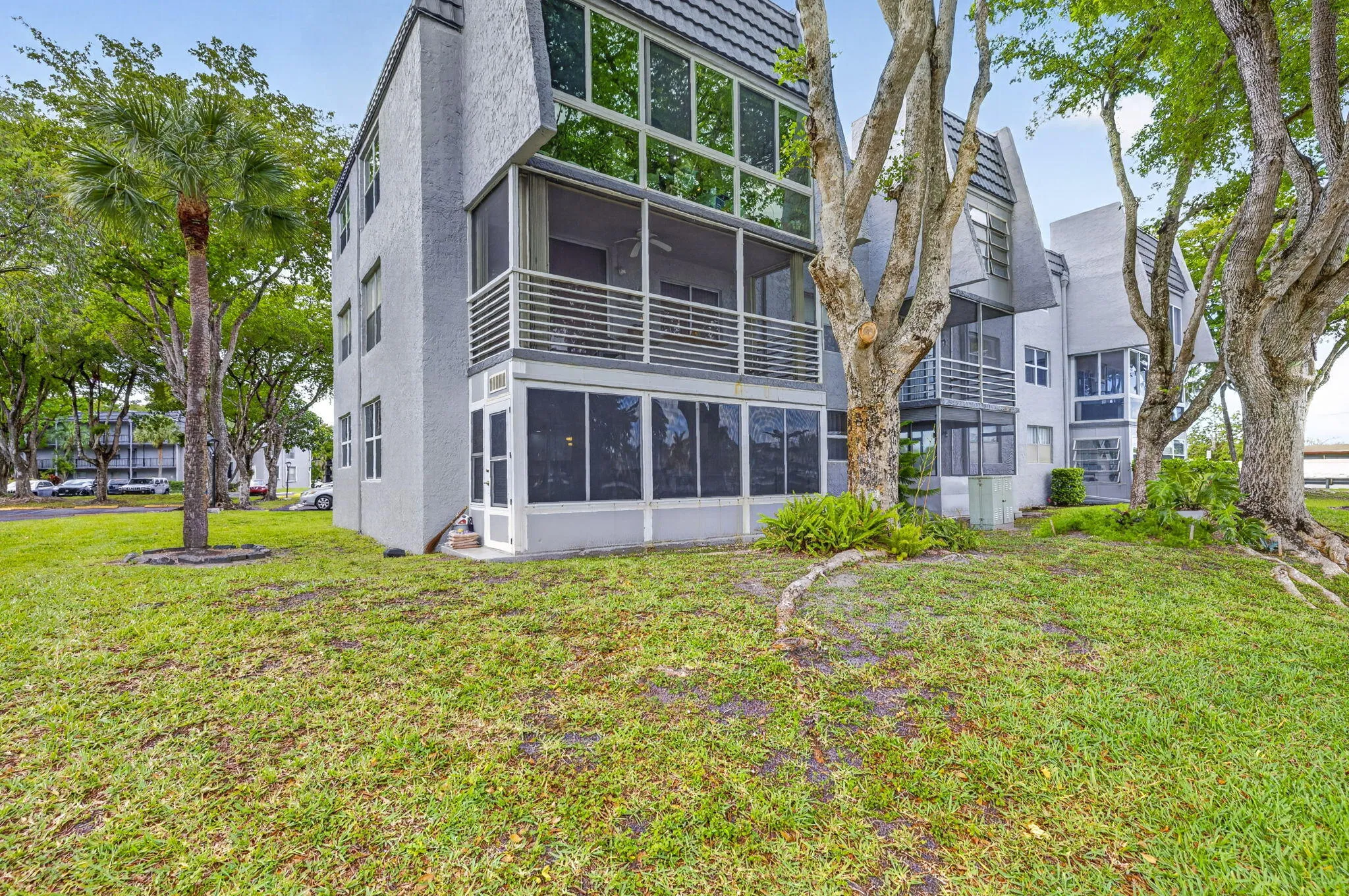 9081 Lime Bay Blvd 115 Tamarac