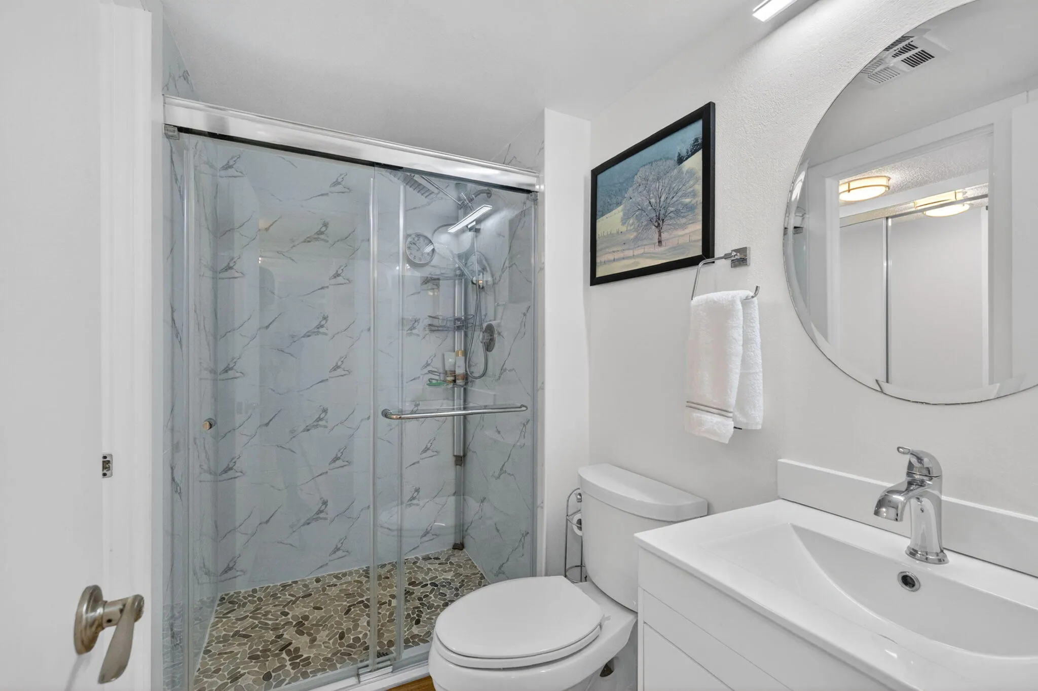 Bath2 - 9081 Lime Bay Blvd 115 Tamarac
