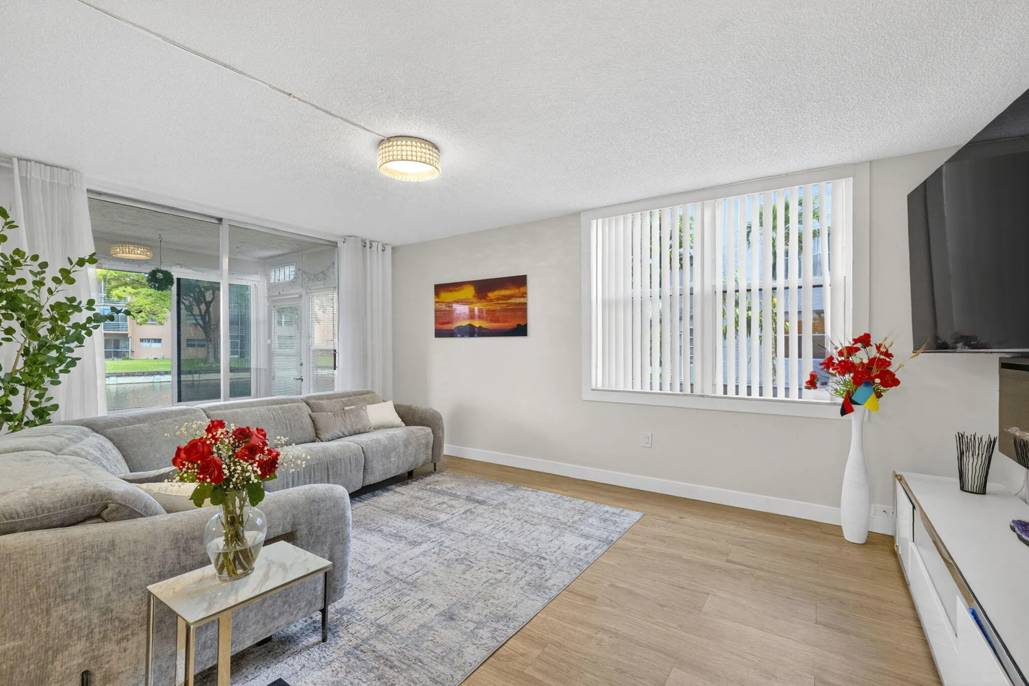 Living Room - 9081 Lime Bay Blvd 115