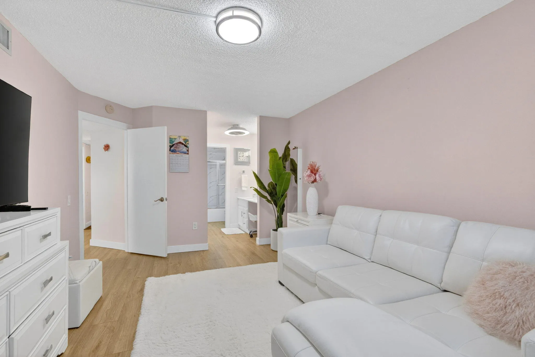 Bed1 - 9081 Lime Bay Blvd 115 Tamarac