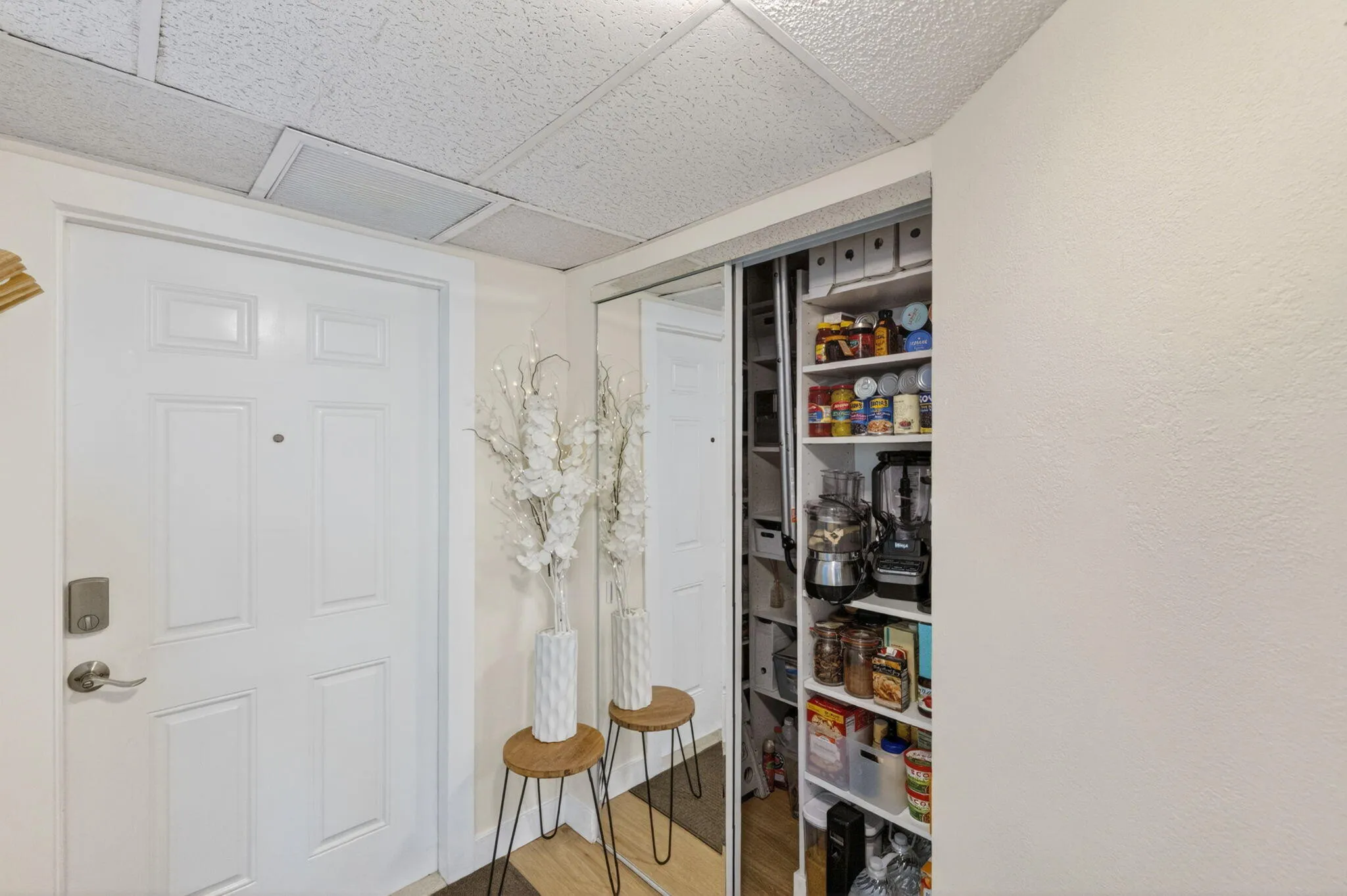 Entry - 9081 Lime Bay Blvd 115 Tamarac