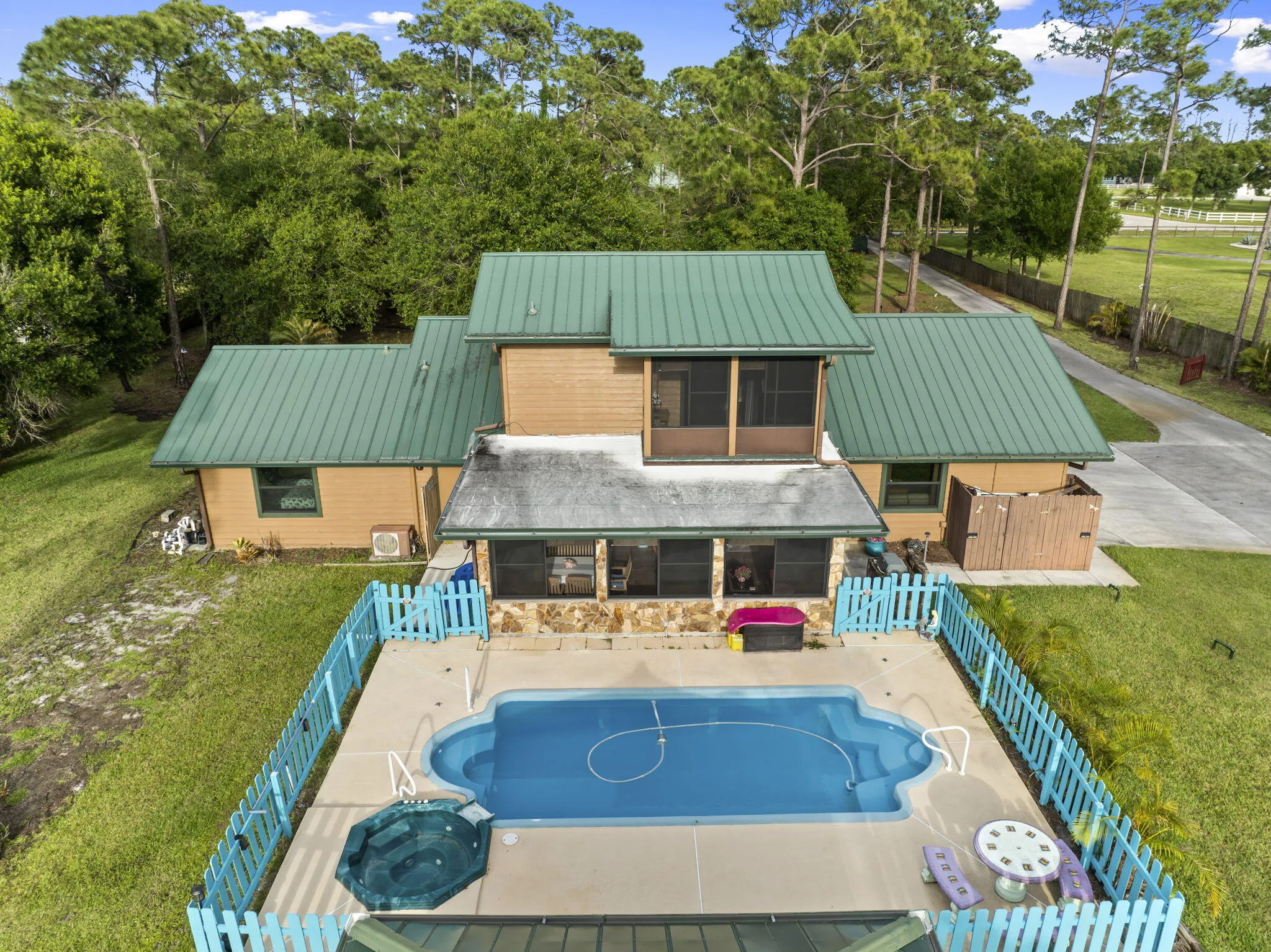 Property photo 40