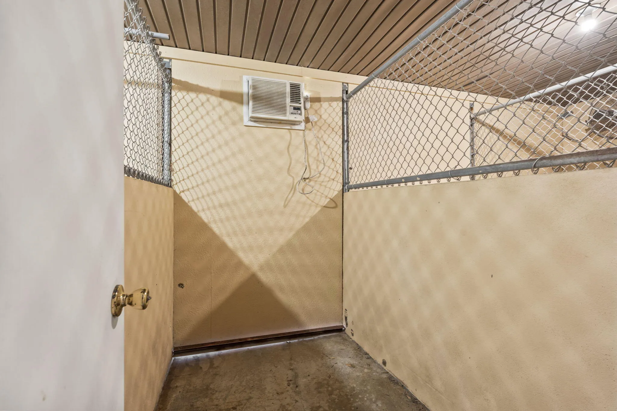 Property photo 64