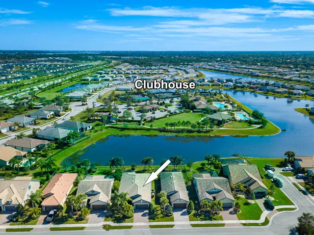 221 SE Longview Drive-41 (1)