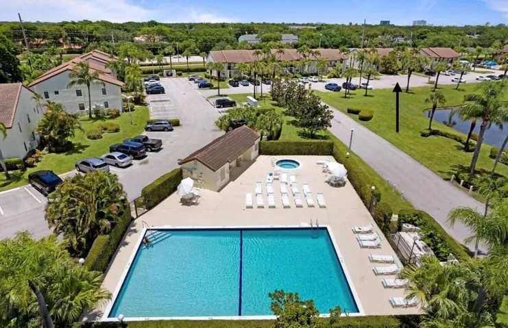22088 Palms Way, Unit #204, Boca pool