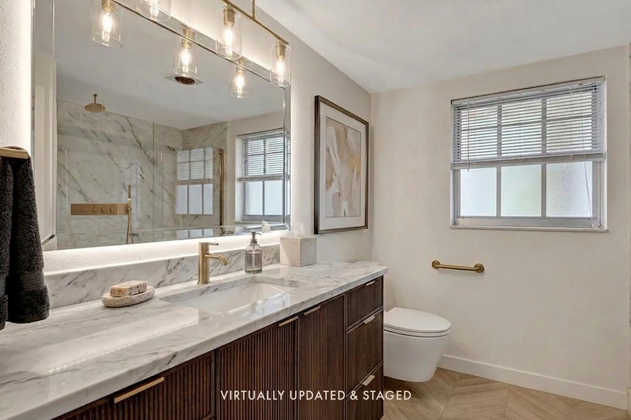 7-LBV-116-Second Bathroom with Shower-VU