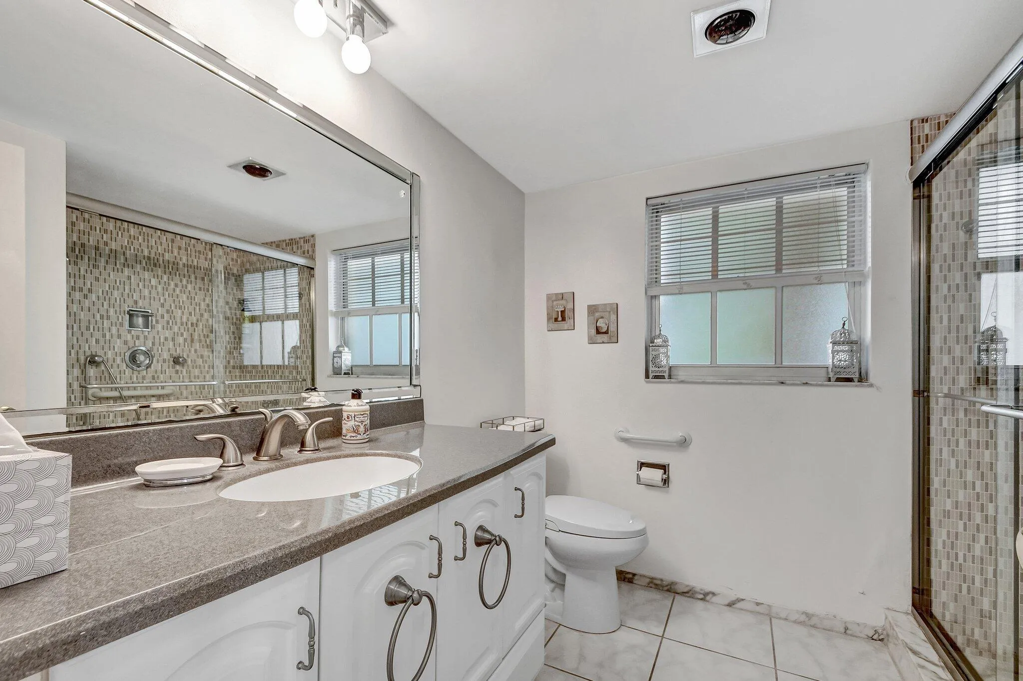 Second Bathroom with Shower