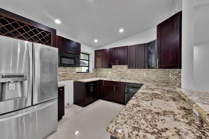 17551 NE 5th Ave North Miami 00017