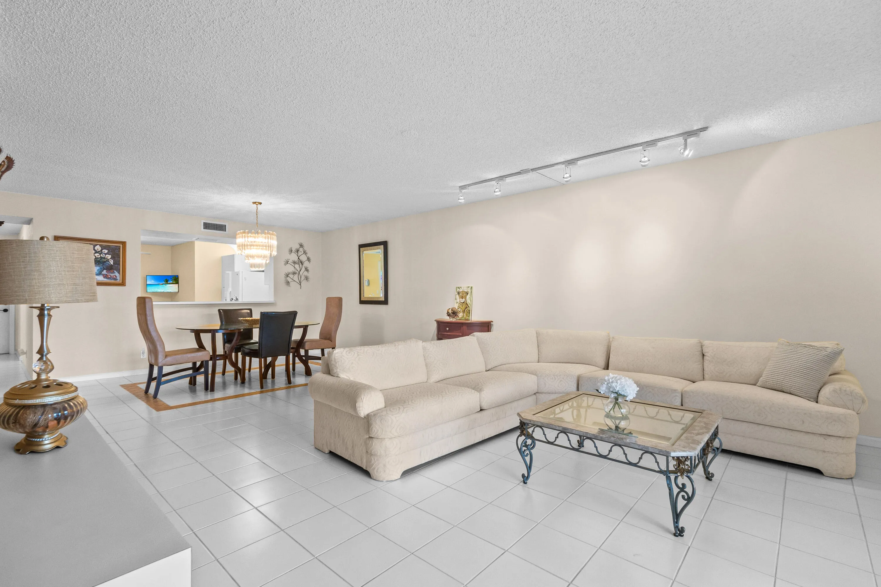 9700 Pavarotti Terrace 102 by skybankpro