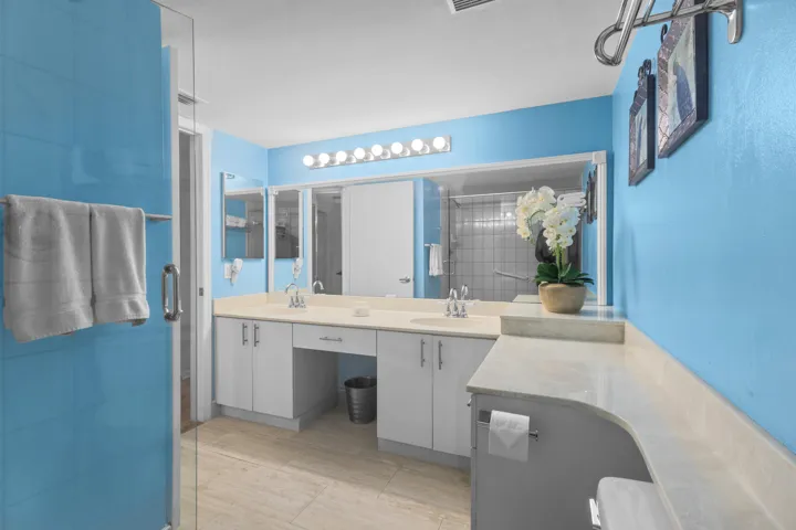 9700 Pavarotti Terrace 102 by skybankpro
