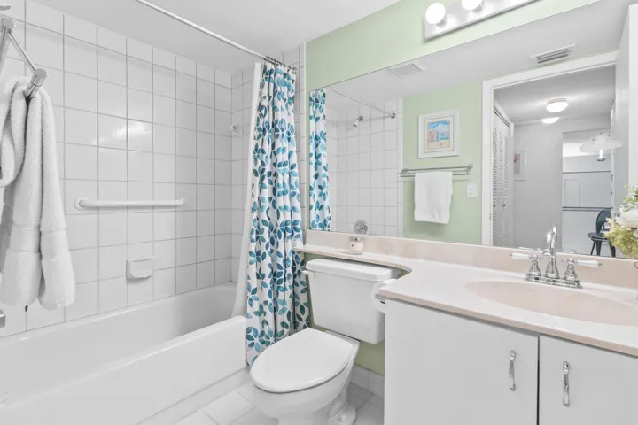 9700 Pavarotti Terrace 102 by skybankpro
