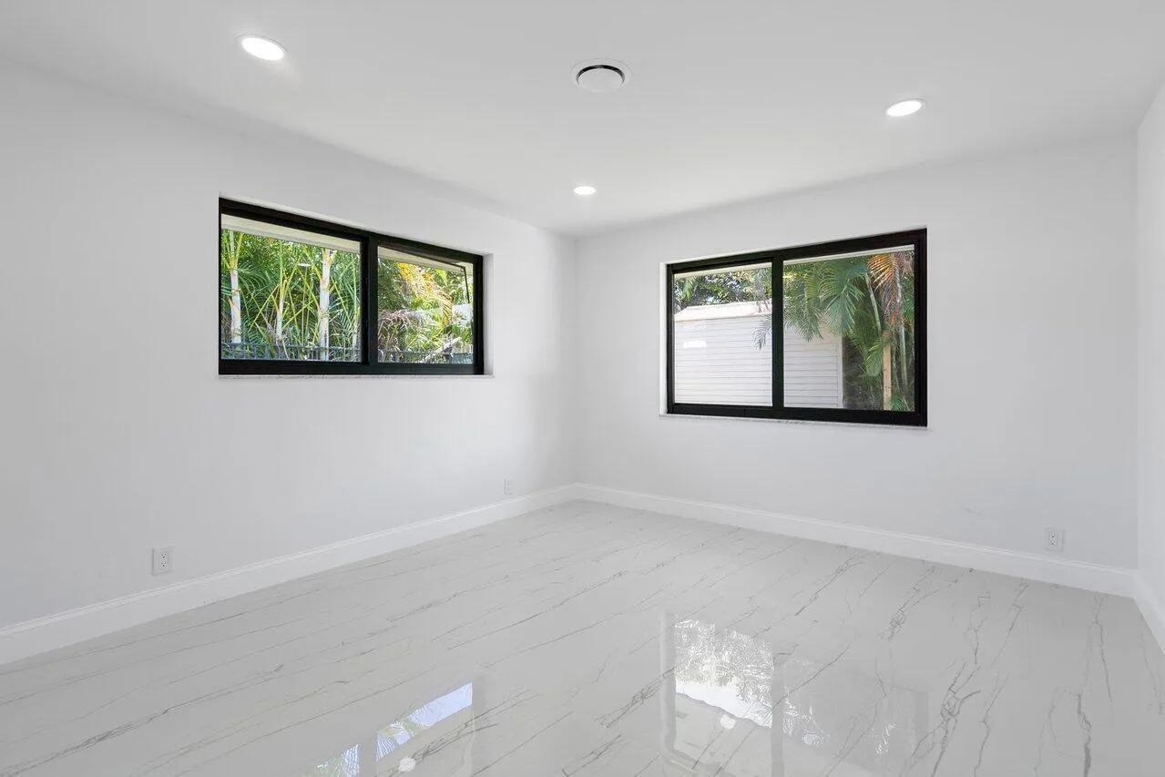 023-1200Southwest8thStreet-BocaRaton-FL-