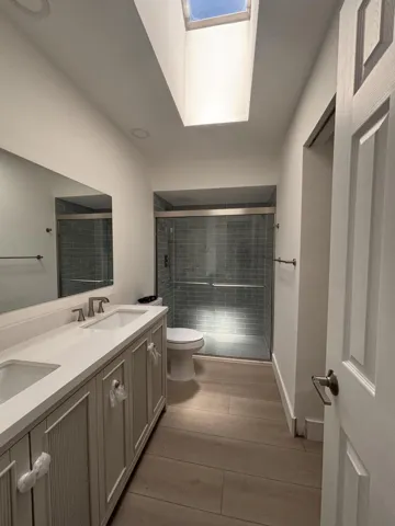 5430 MASTER BATHROOM