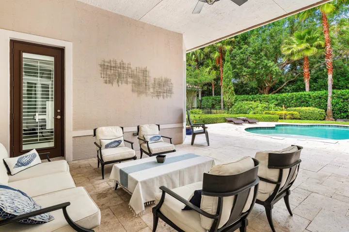 026-12121SunnydaleDrive-Wellington-FL-33