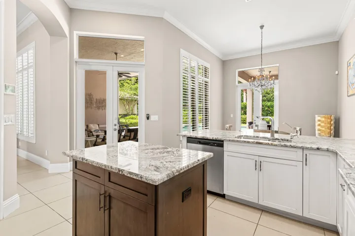 012-12121SunnydaleDrive-Wellington-FL-33
