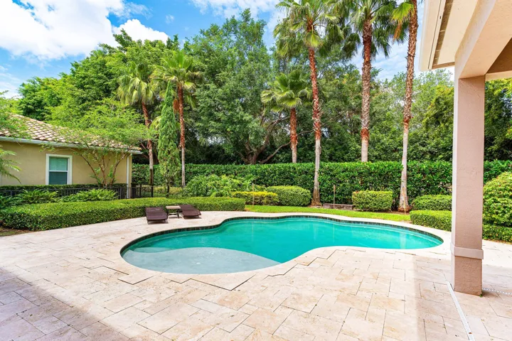 028-12121SunnydaleDrive-Wellington-FL-33