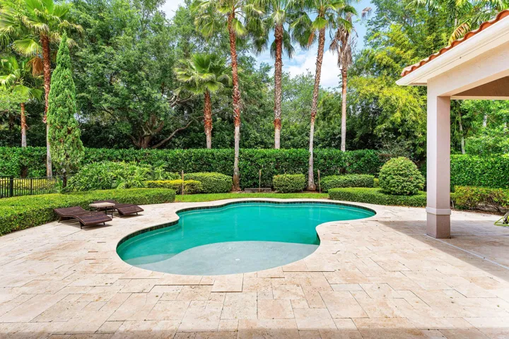 027-12121SunnydaleDrive-Wellington-FL-33