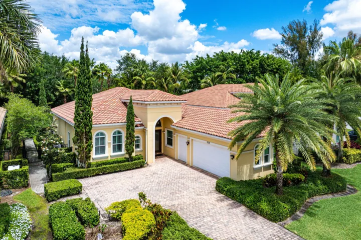 031-12121SunnydaleDrive-Wellington-FL-33