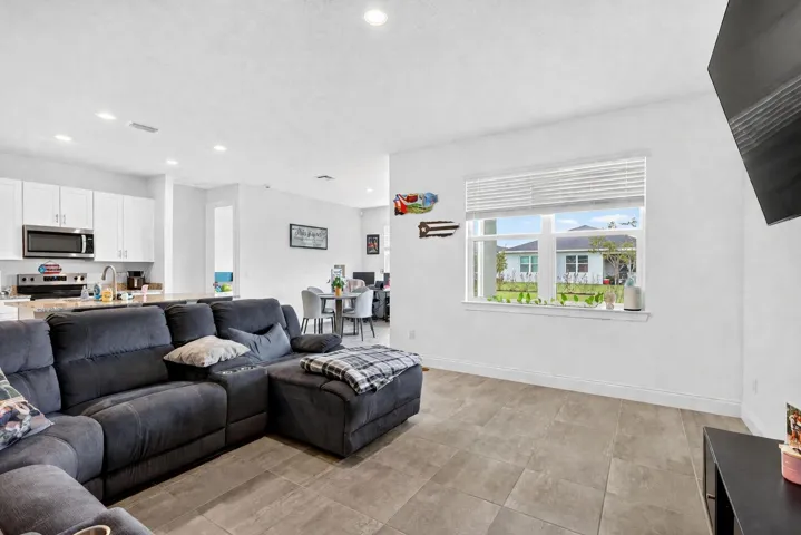 12-living-room-open-concept.jpg