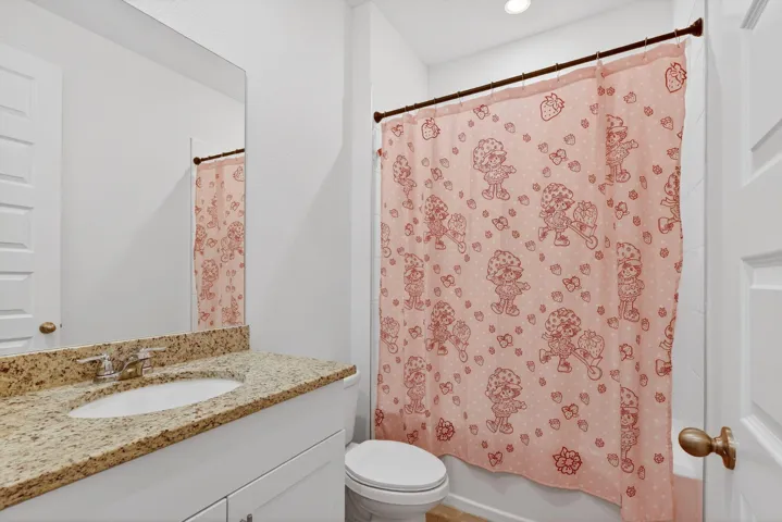 31-guest-bathroom