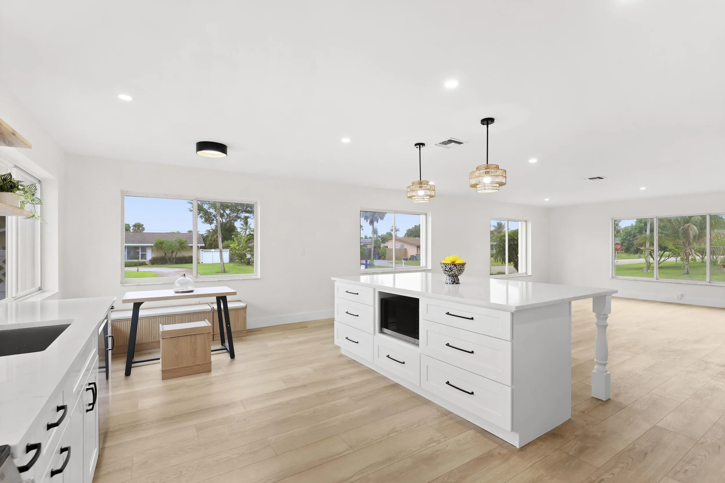 Kitchen - Quartz Counters