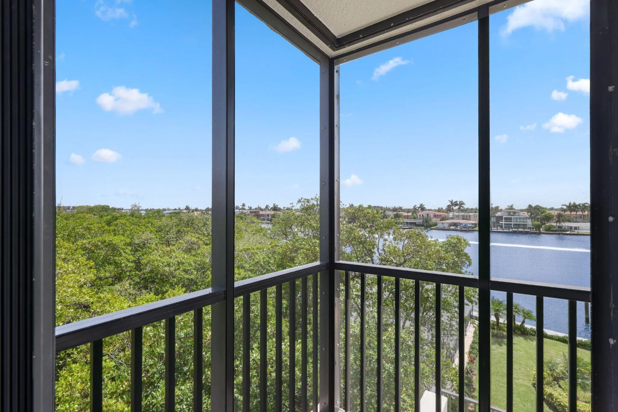 3420 South Ocean Boulevard - 37.jpg-SMAL