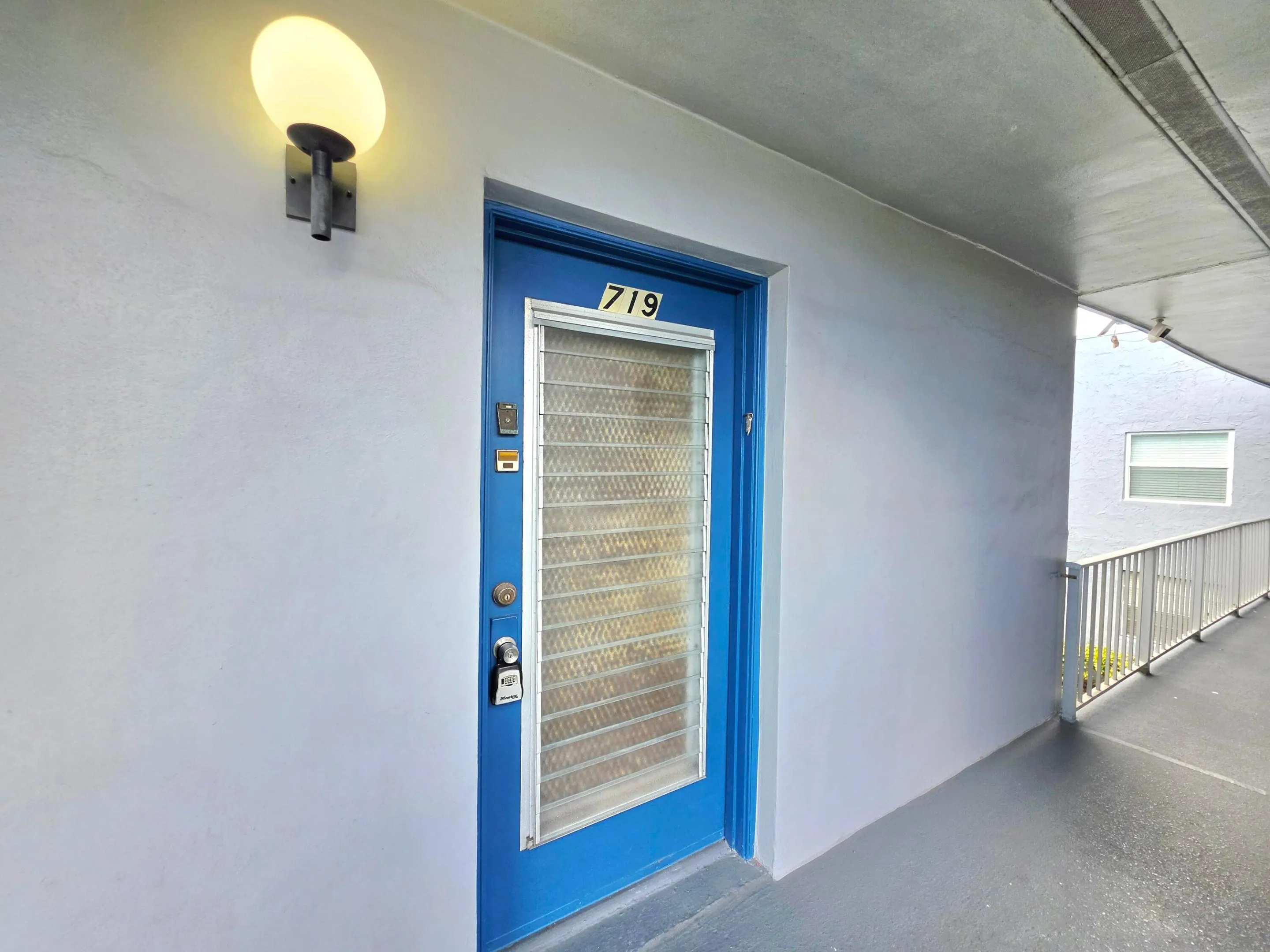 ENTRANCE DOOR TO YOUR CORNER UNIT