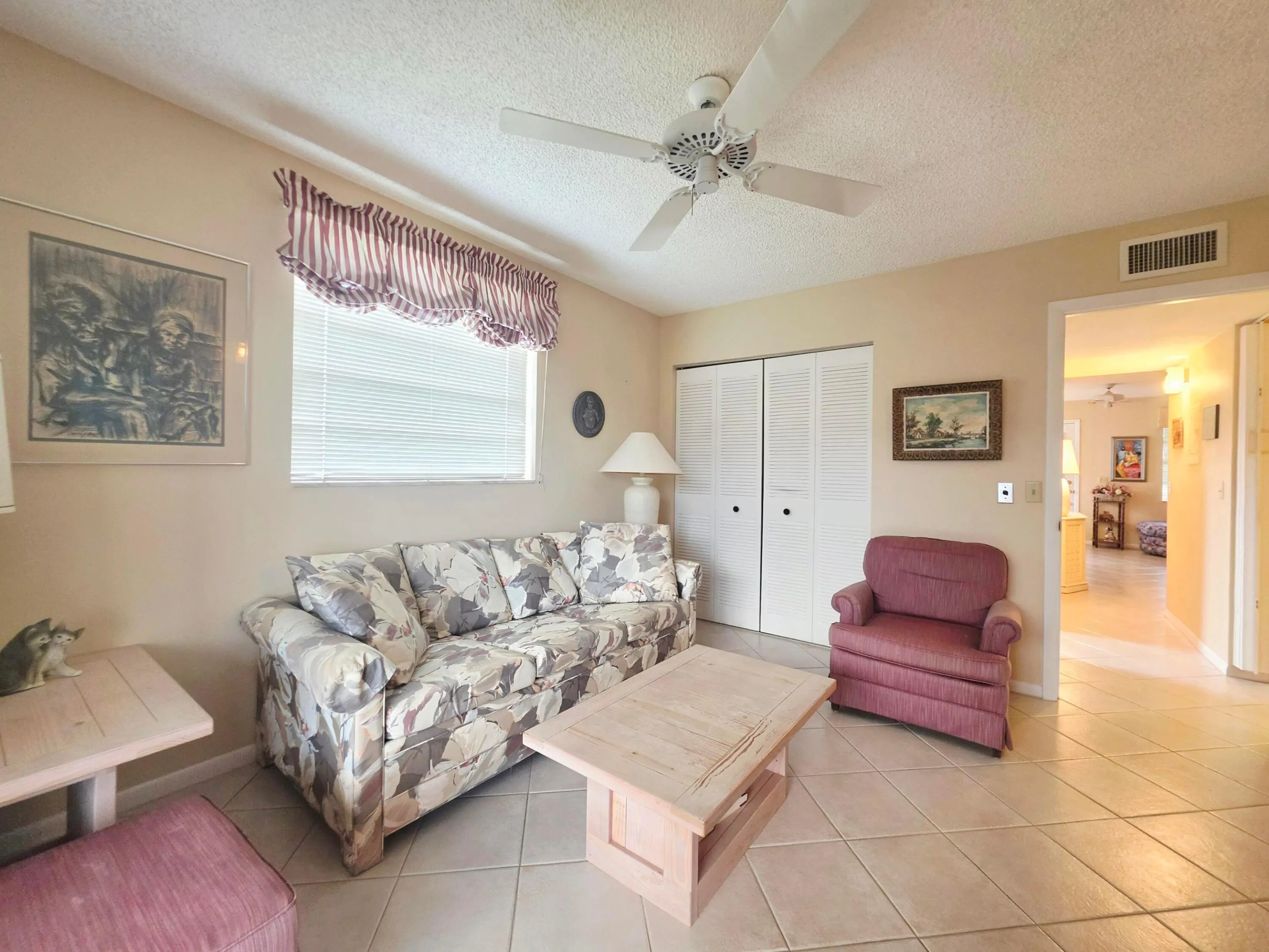 GUEST BEDROOM WITH SLEEPER SOFA