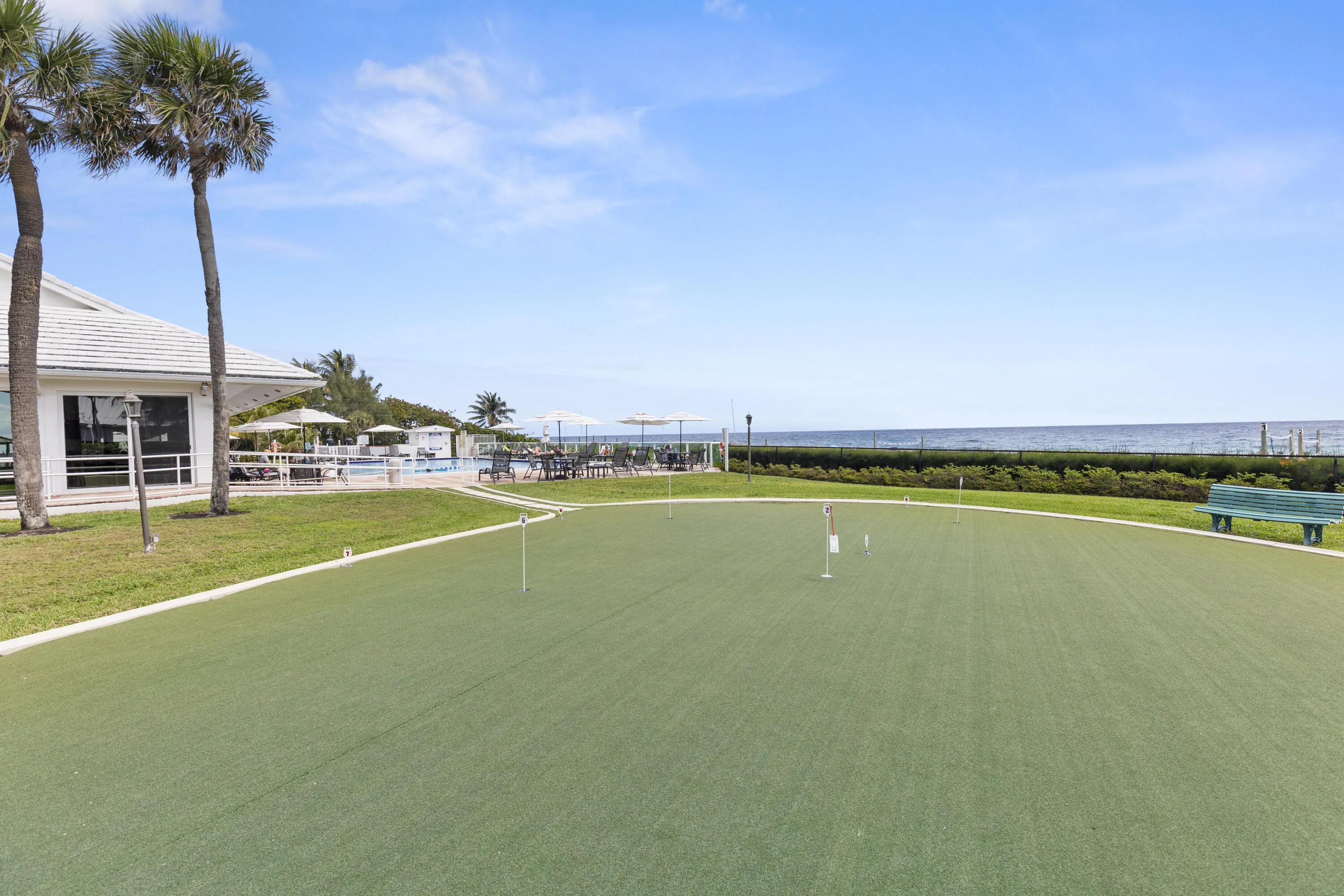 Putting green