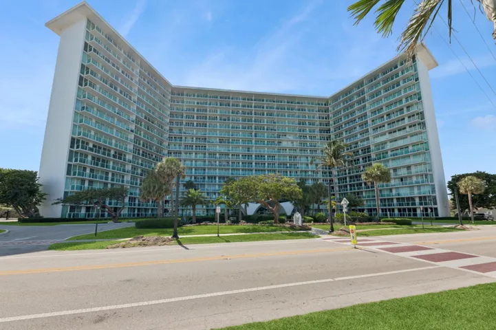 520 Building