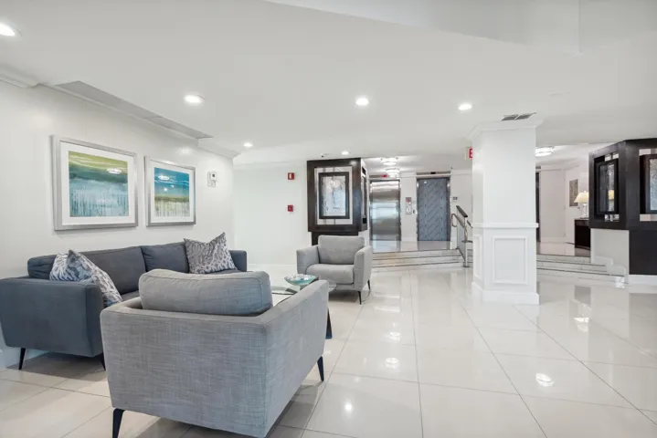 Tiara East lobby