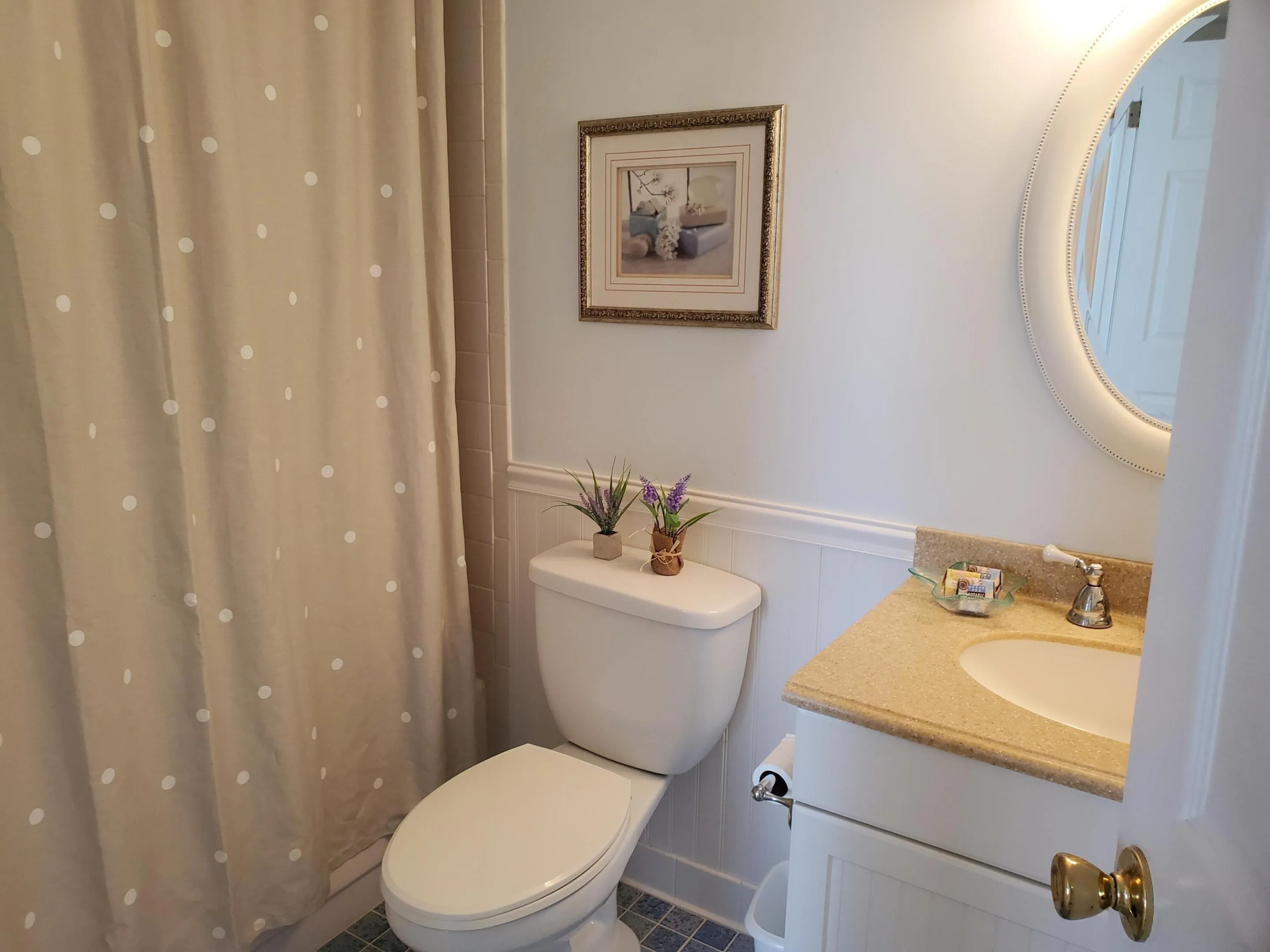 Guest bathroom