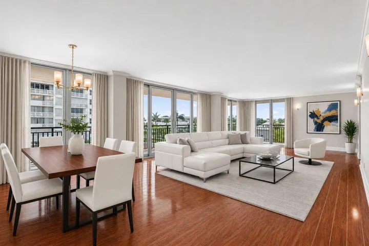 VStaged Living Room
