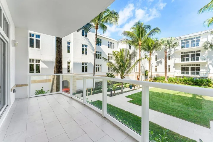 027-184LakeDrive-4102-PalmBeachShores-FL