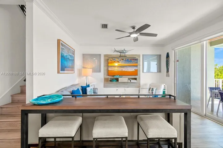 Dining room to Living room