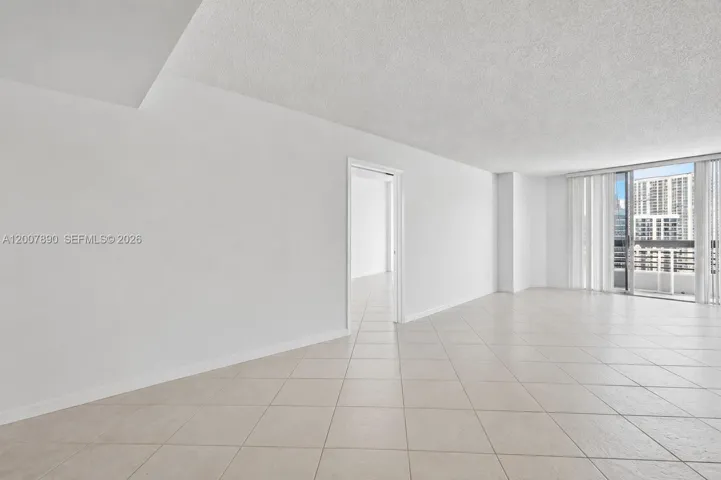 Space digitally cleaned to show actual area