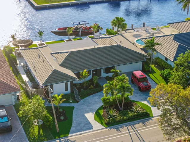 5641 Bayview Drive - 71.jpg-SMALL