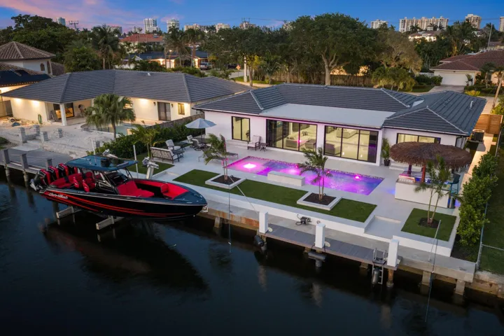 5641 Bayview Drive - 82.jpg-SMALL
