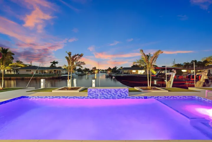 5641 Bayview Drive - 98.jpg-SMALL