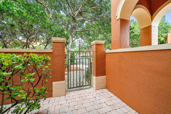 027-2280AnchorCourt-2606-FortLauderdale-